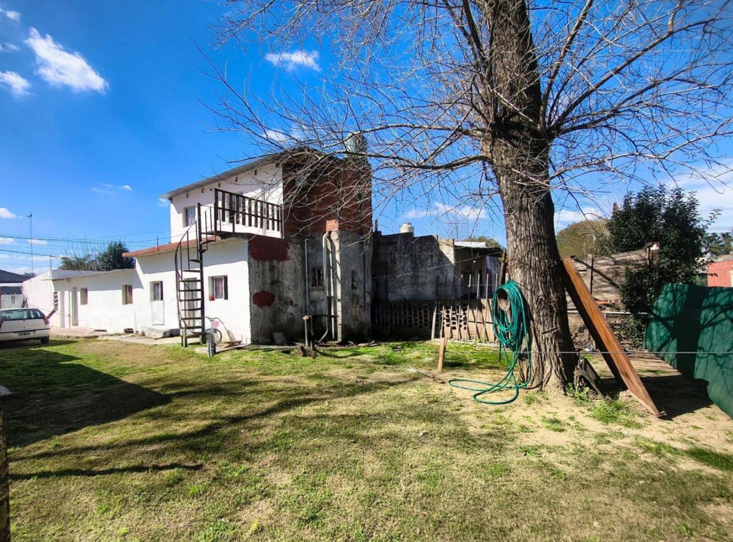Foto de VENTA CASA MULTIFAMILIAR 11 AMB PILAR, imagen 1