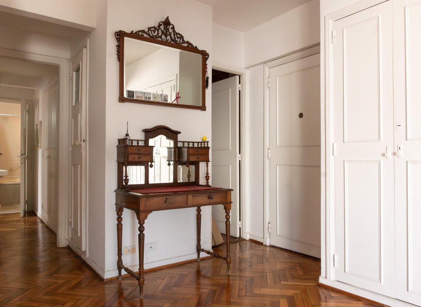 Foto de Venta 3 amb c/ dependencia - Luminoso - Cochera - Recoleta, imagen 3