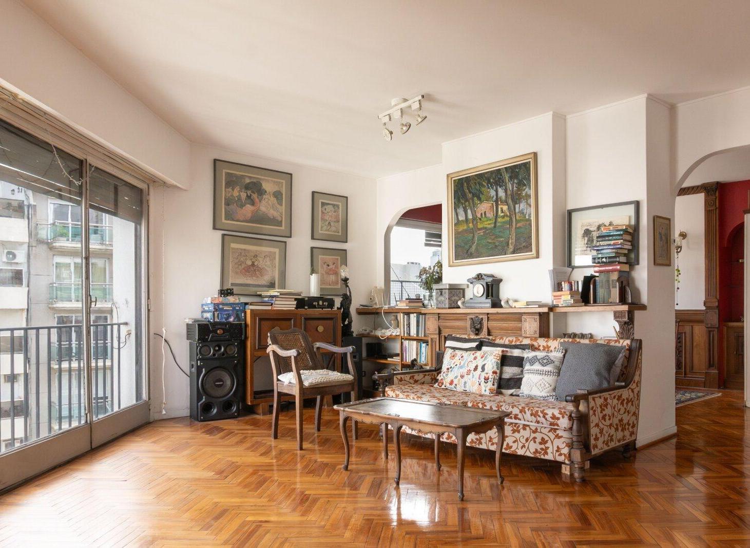 Foto de Venta 3 amb c/ dependencia - Luminoso - Cochera - Recoleta, imagen 2