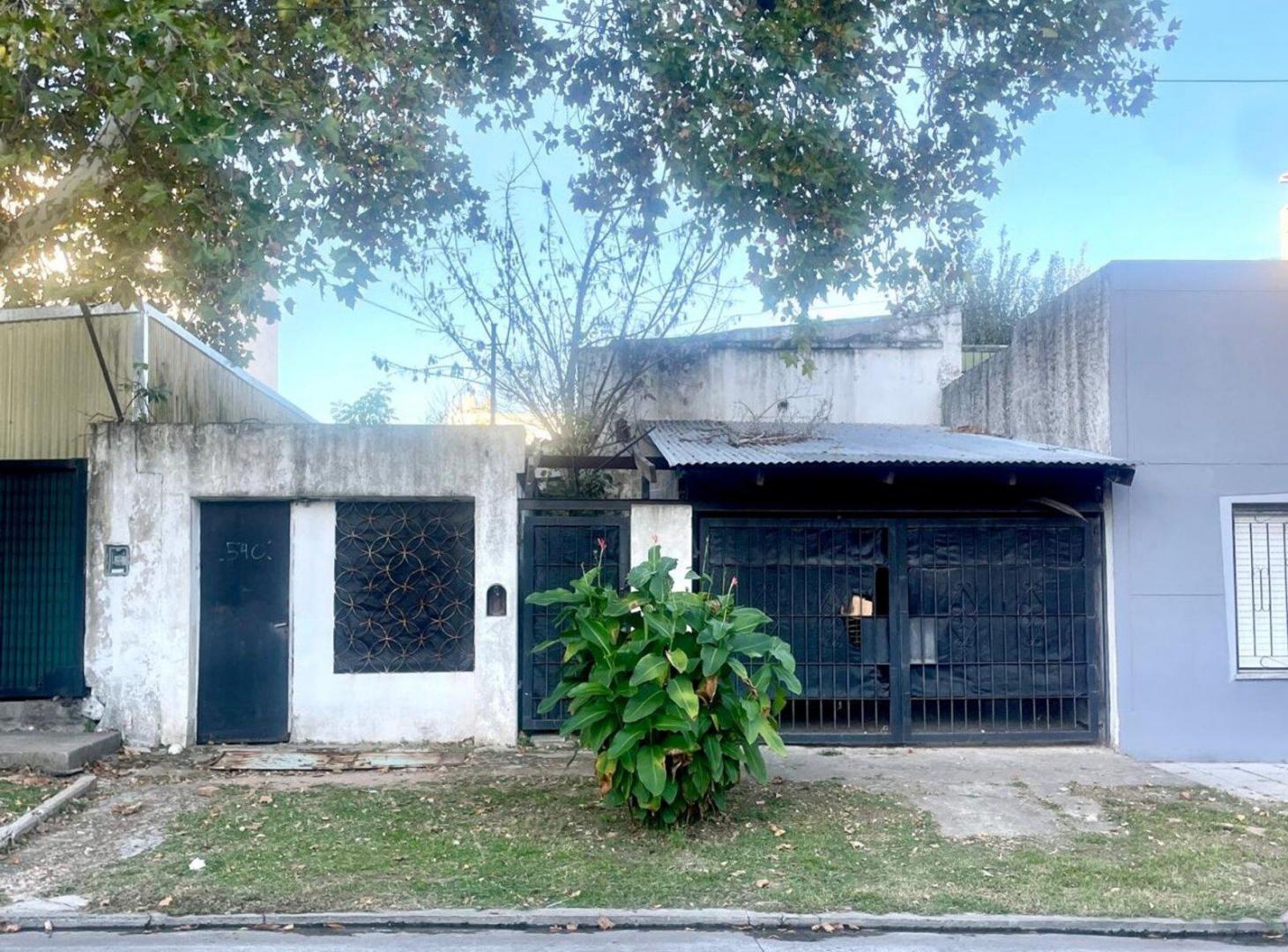 Foto de Venta / Casa a refaccionar / Campana Centro / Con o sin Renta, imagen 1