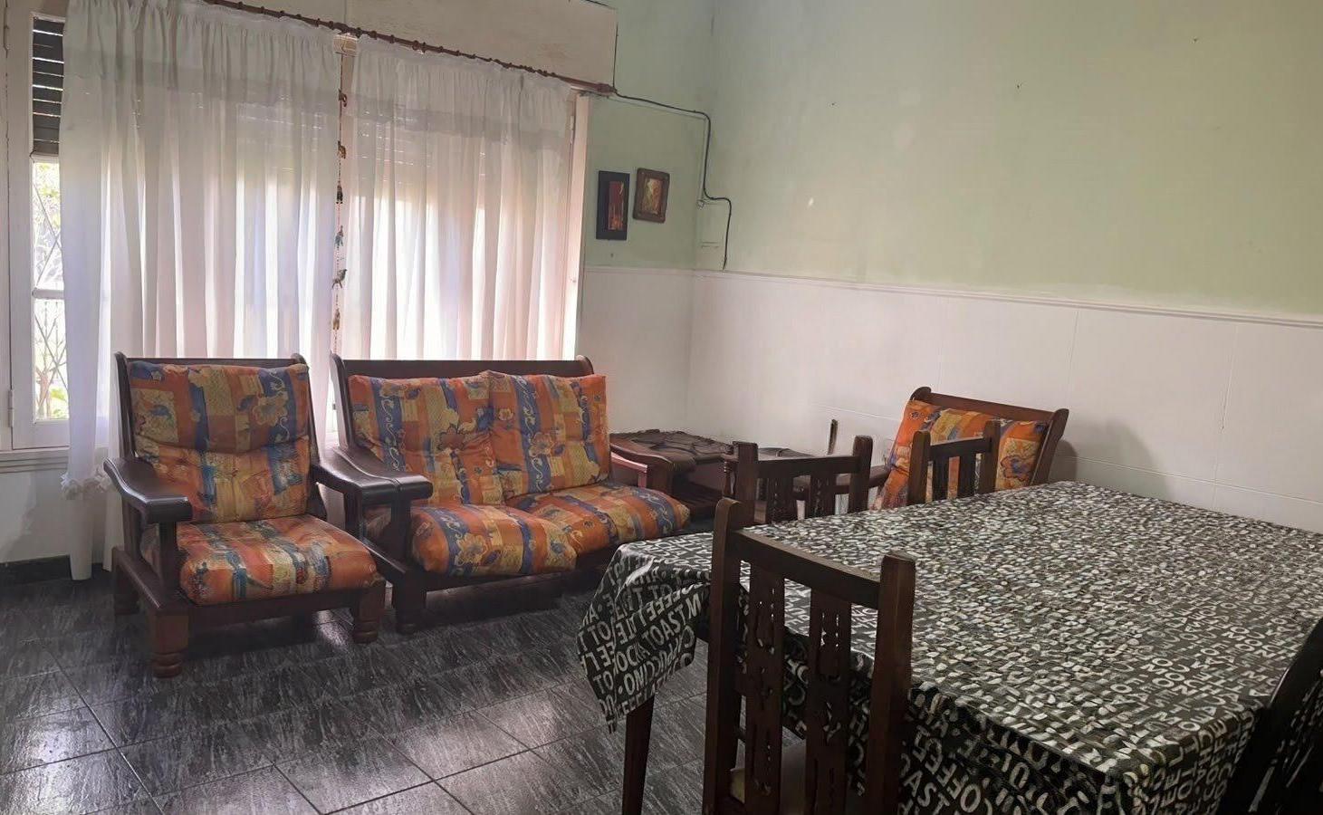 Foto de VENTA CASA 4 AMBIENTES CON PATIO, imagen 2