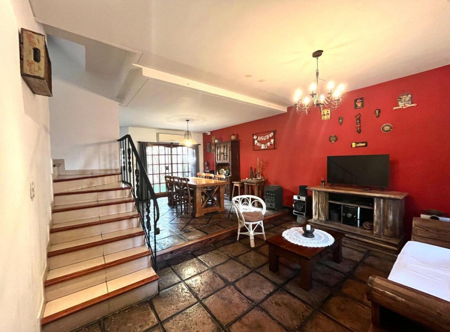 Foto de VENTA PH - TIPO CASA 4 AMBIENTES - RAMOS MEJIA, imagen 1