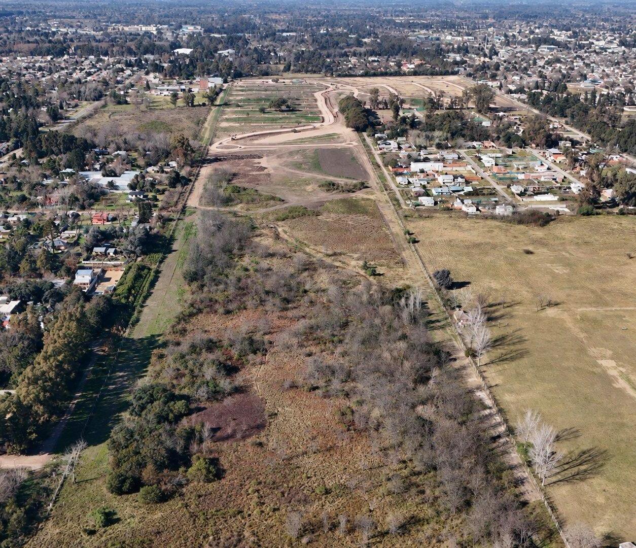 Foto de VENTA LOTE 381 M² LA POSTA PILAR, imagen 2
