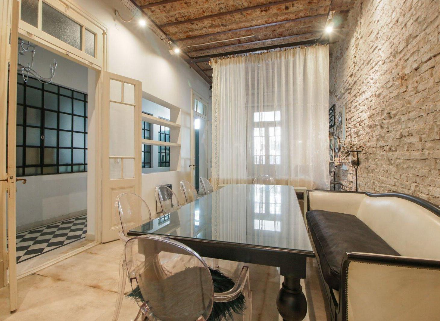 Foto de VENTA | CASA| VICENTE LOPEZ| 4 DORM.| CON PILETA|, imagen 4