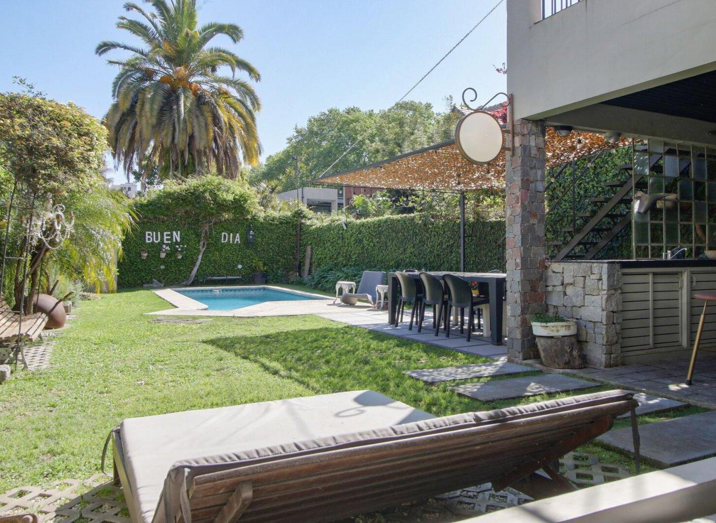 Foto de VENTA | CASA| VICENTE LOPEZ| 4 DORM.| CON PILETA|, imagen 2