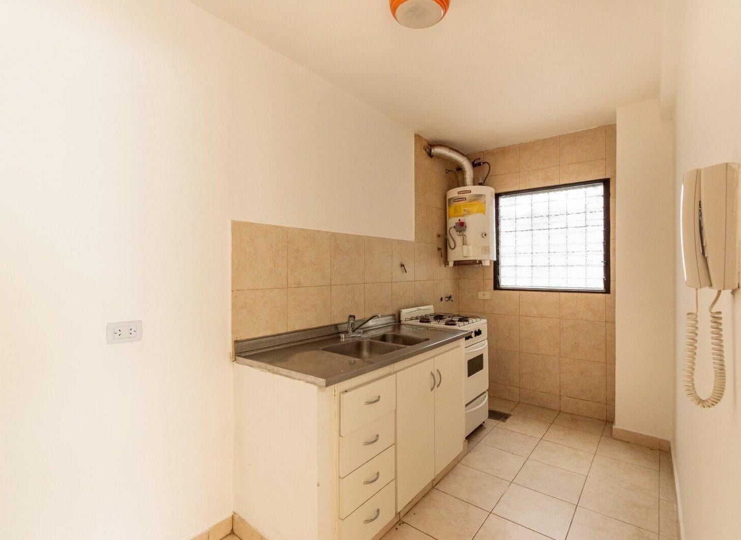 Foto de Venta departamento Monoambiente San Isidro centro con cochera, imagen 5