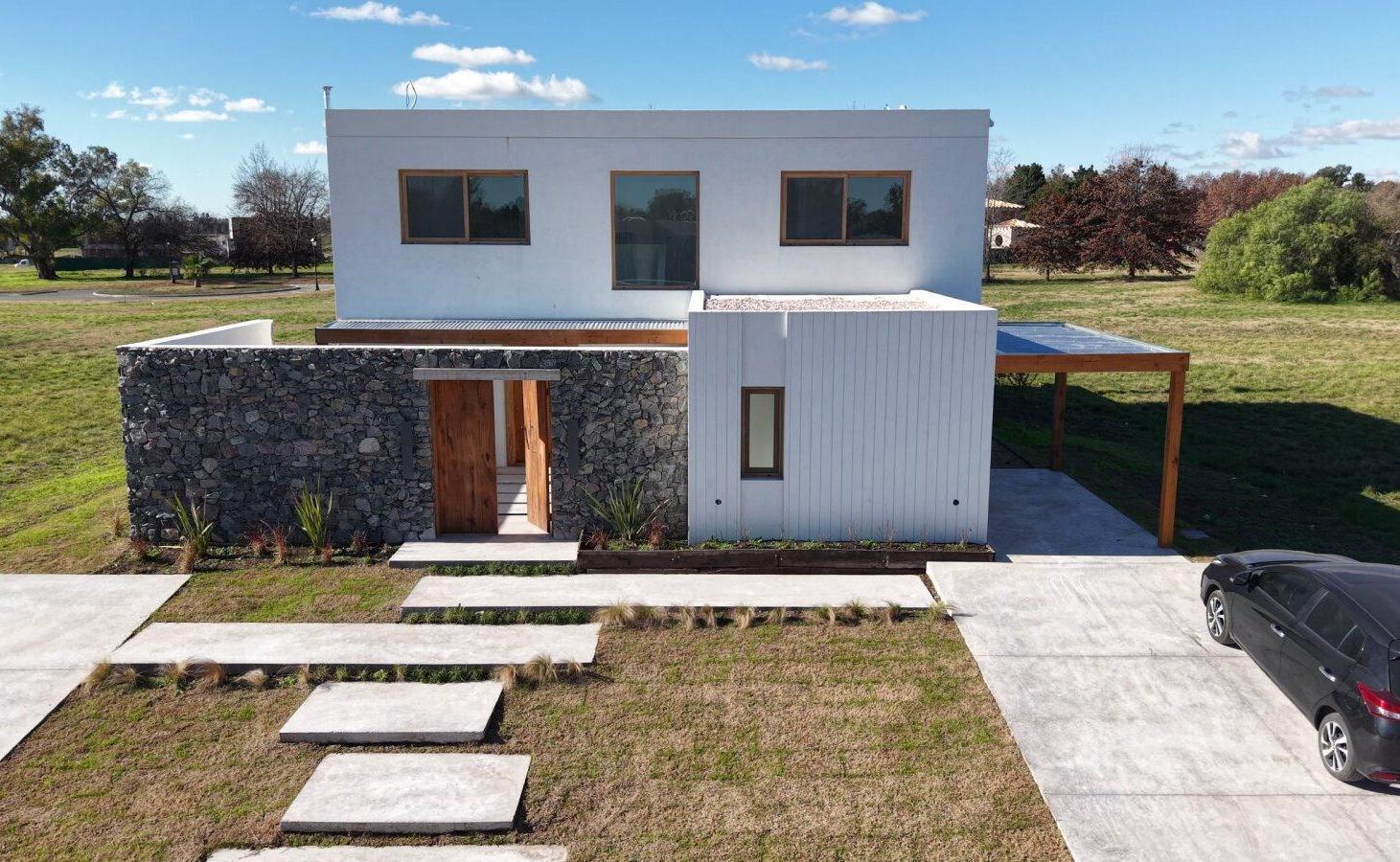 Foto de VENTA EXCLUSIVA CASA - A ESTRENAR - PILARÁ, imagen 1