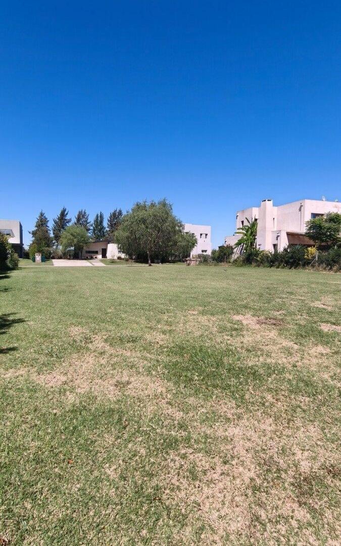 Foto de LOTE AL LAGO en barrio San Matias Área 5, imagen 5