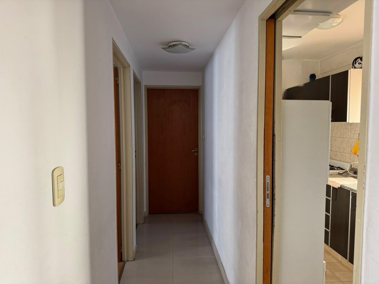 Foto de DEPARTAMENTO 3 AMB SEMI PISO AL FRENTE, imagen 2