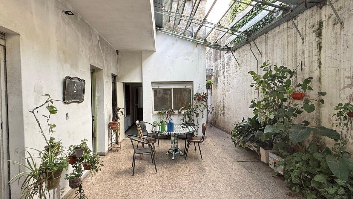 Foto de Casa en venta 6 ambientes Villa del parque, imagen 1
