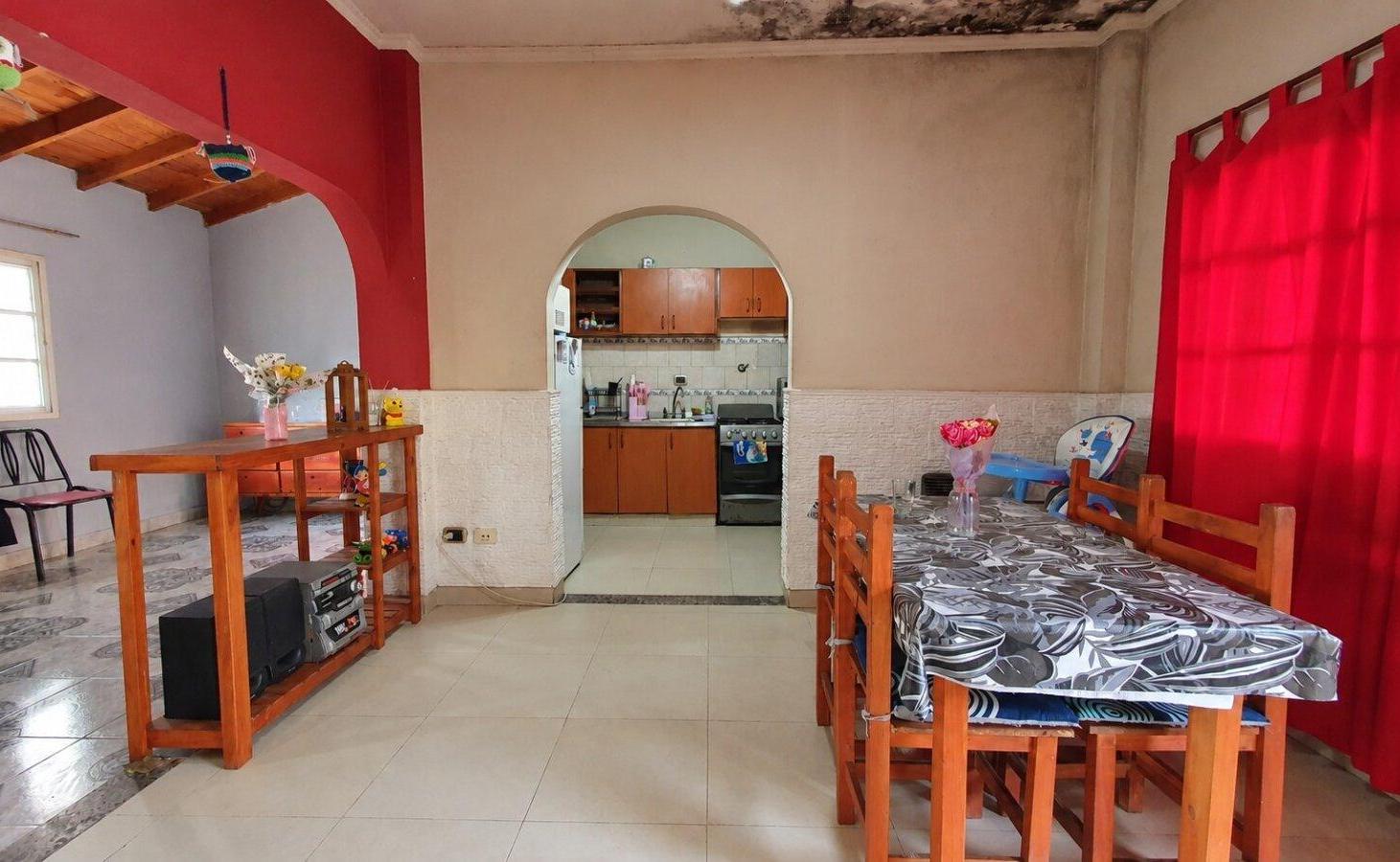 Foto de |Venta| Casa 3 ambientes |sobre Lote Propio 167 m2| Patio -Cochera y, imagen 3