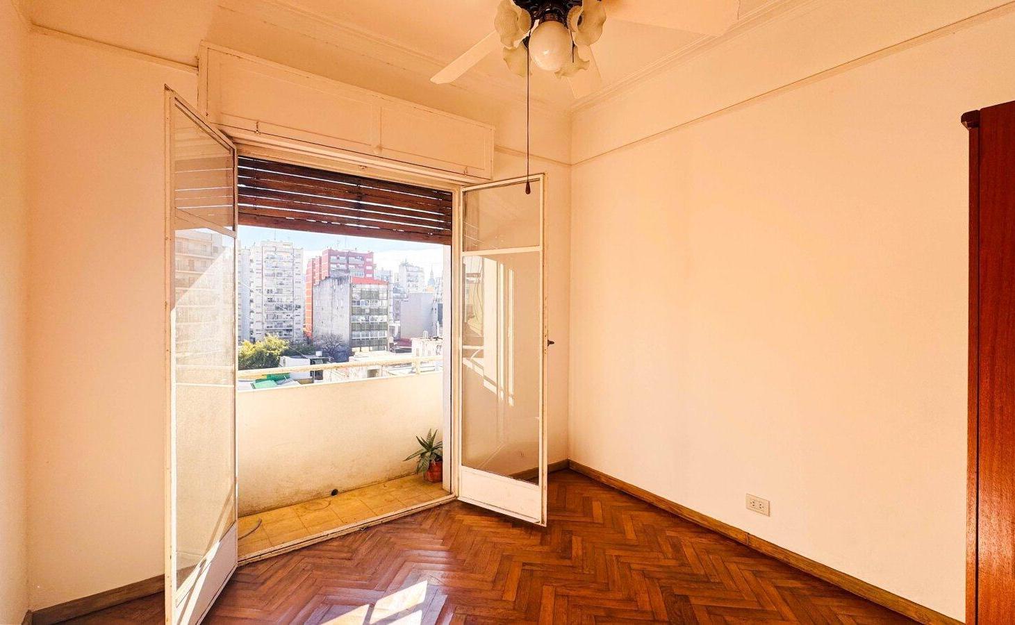 Foto de VENTA | DEPARTAMENTO 2 AMBIENTES CON BALCÓN FRANCÉS EN BALVANERA, imagen 4