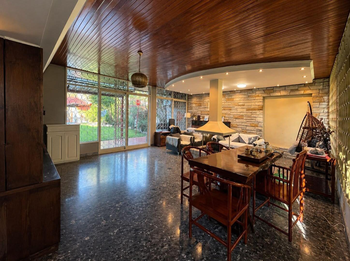 Foto de Venta casa 7 ambientes gran jardín con pileta, Florida, imagen 4