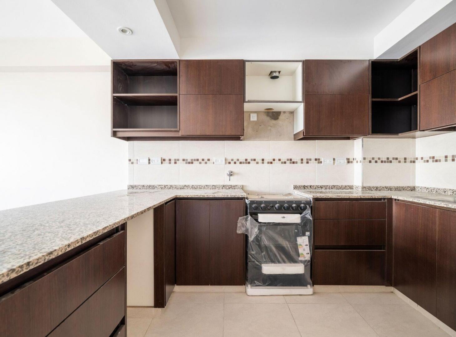 Foto de VENTA | 2 AMBIENTES | PARQUE CHACABUCO | BALCON CORRIDO | VISTA ABIERTA, imagen 1