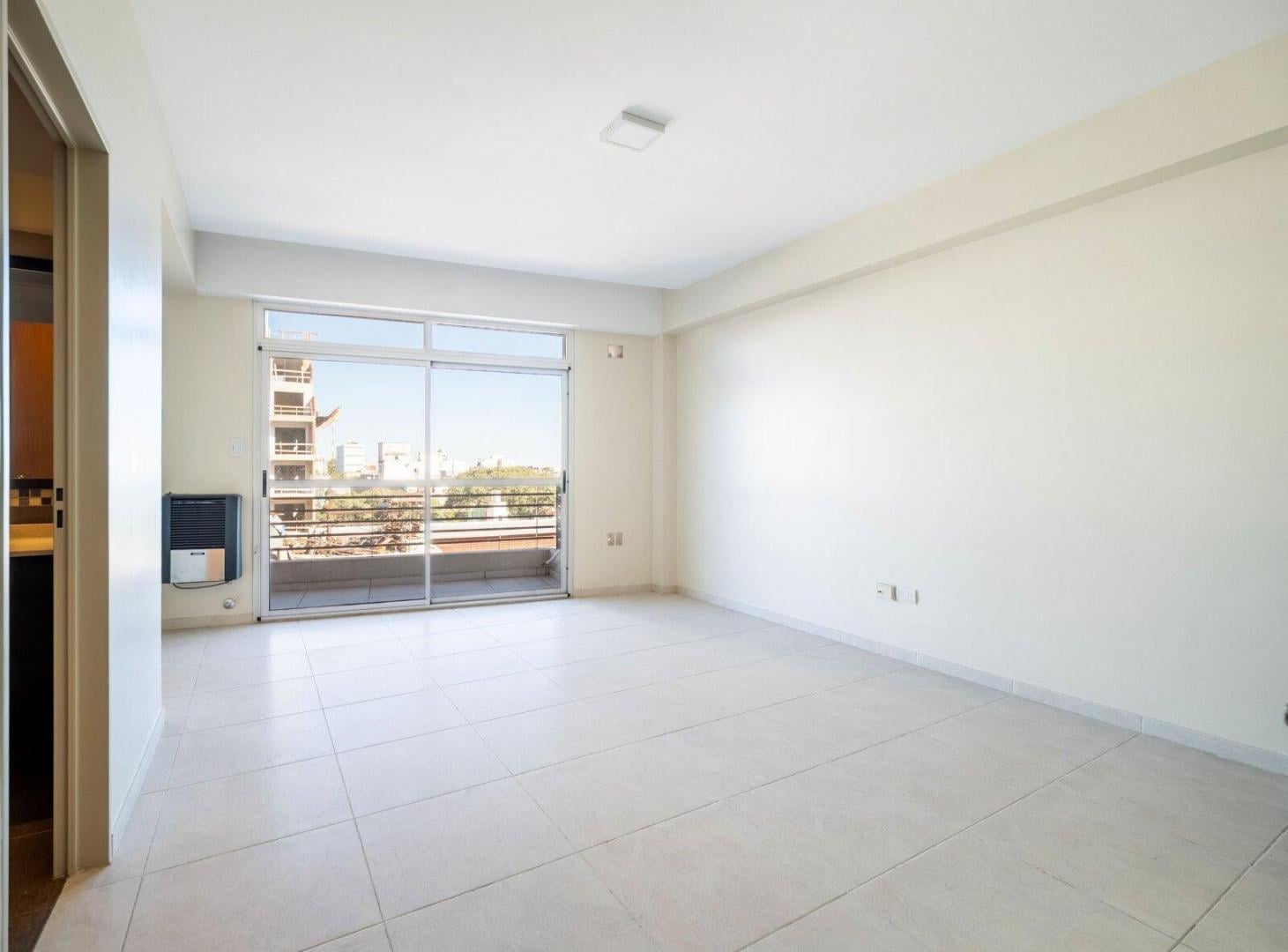 Foto de VENTA | 2 AMBIENTES | PARQUE CHACABUCO | BALCON CORRIDO | VISTA ABIERTA, imagen 4