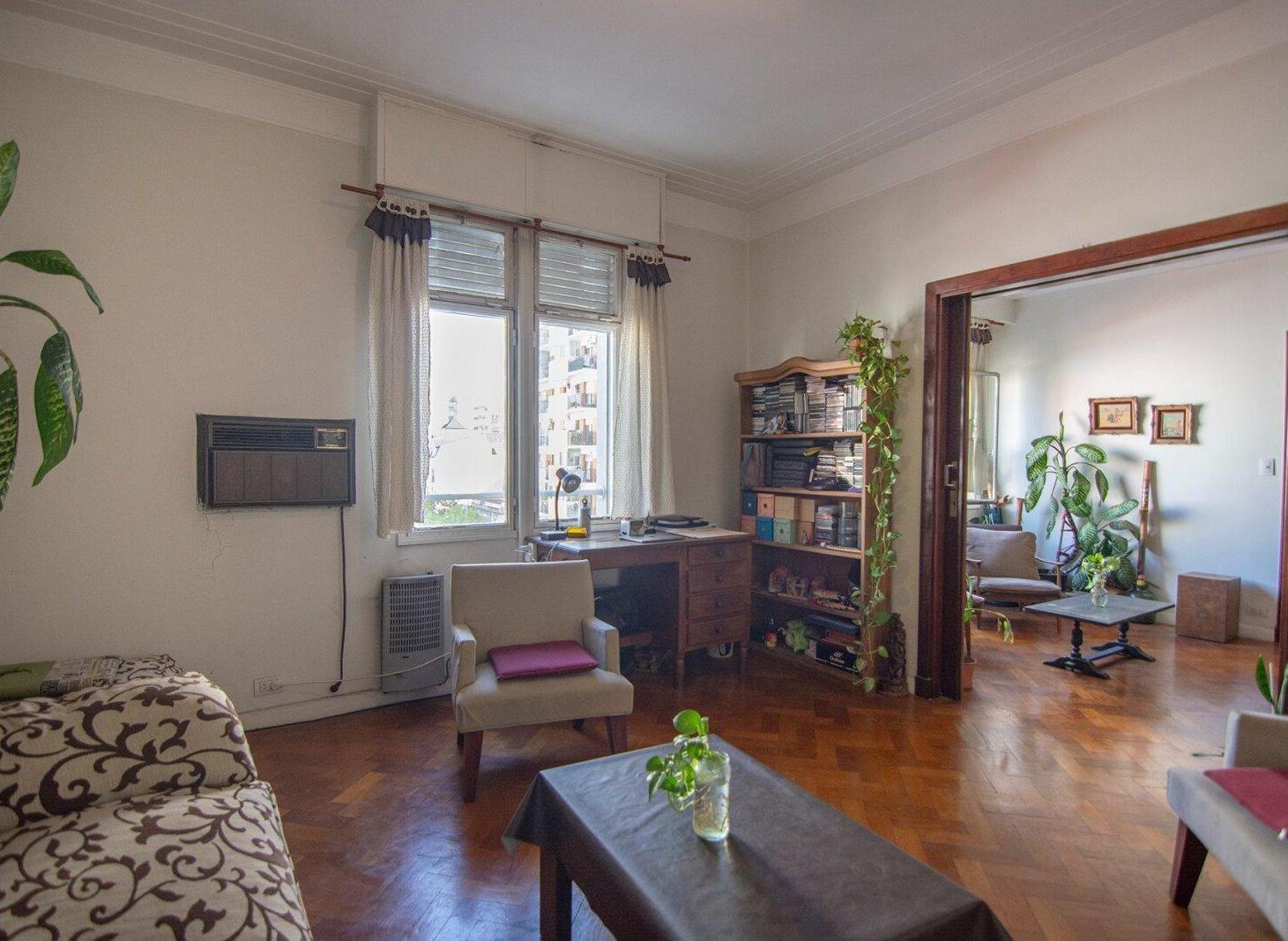 Foto de VENTA Departamento Flores/Caballito 3 ambientes con Dependencia y baño, imagen 2
