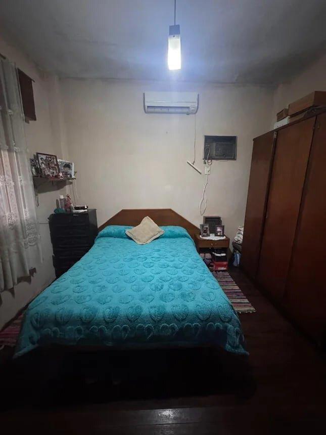 Foto de Casa con patio a refaccionar en lote propio, imagen 3