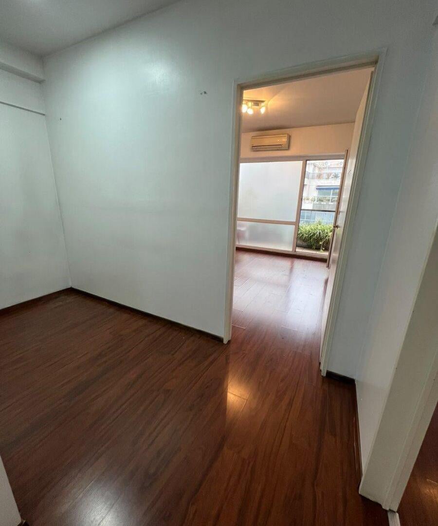 Foto de Alquiler Oficina o Consultorio con piscina Recoleta., imagen 4