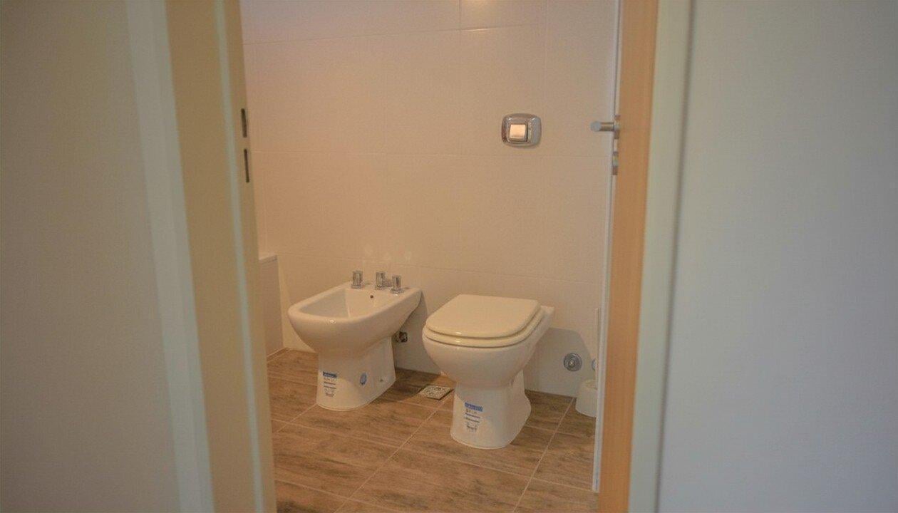 Foto de Venta Departamento 2 Ambientes Apto Profesional en Almagro Con Renta, imagen 2