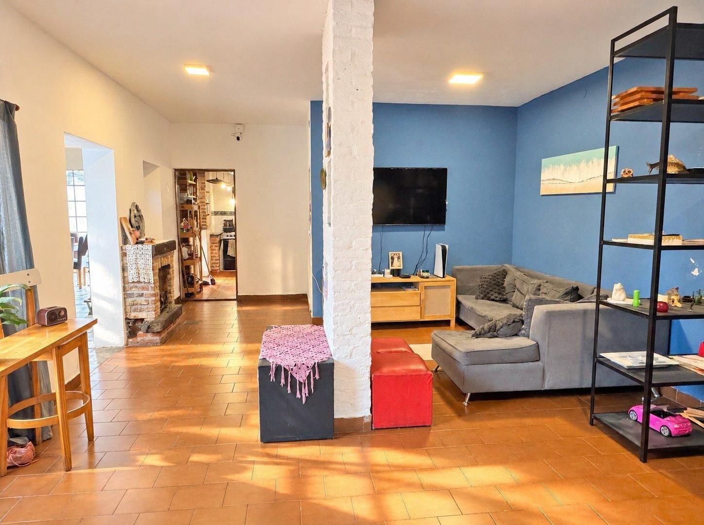 Foto de VENTA CASA 4 AMB A REFACCIONAR - COCHERA - LOTE PROPIO EN VILLA, imagen 5