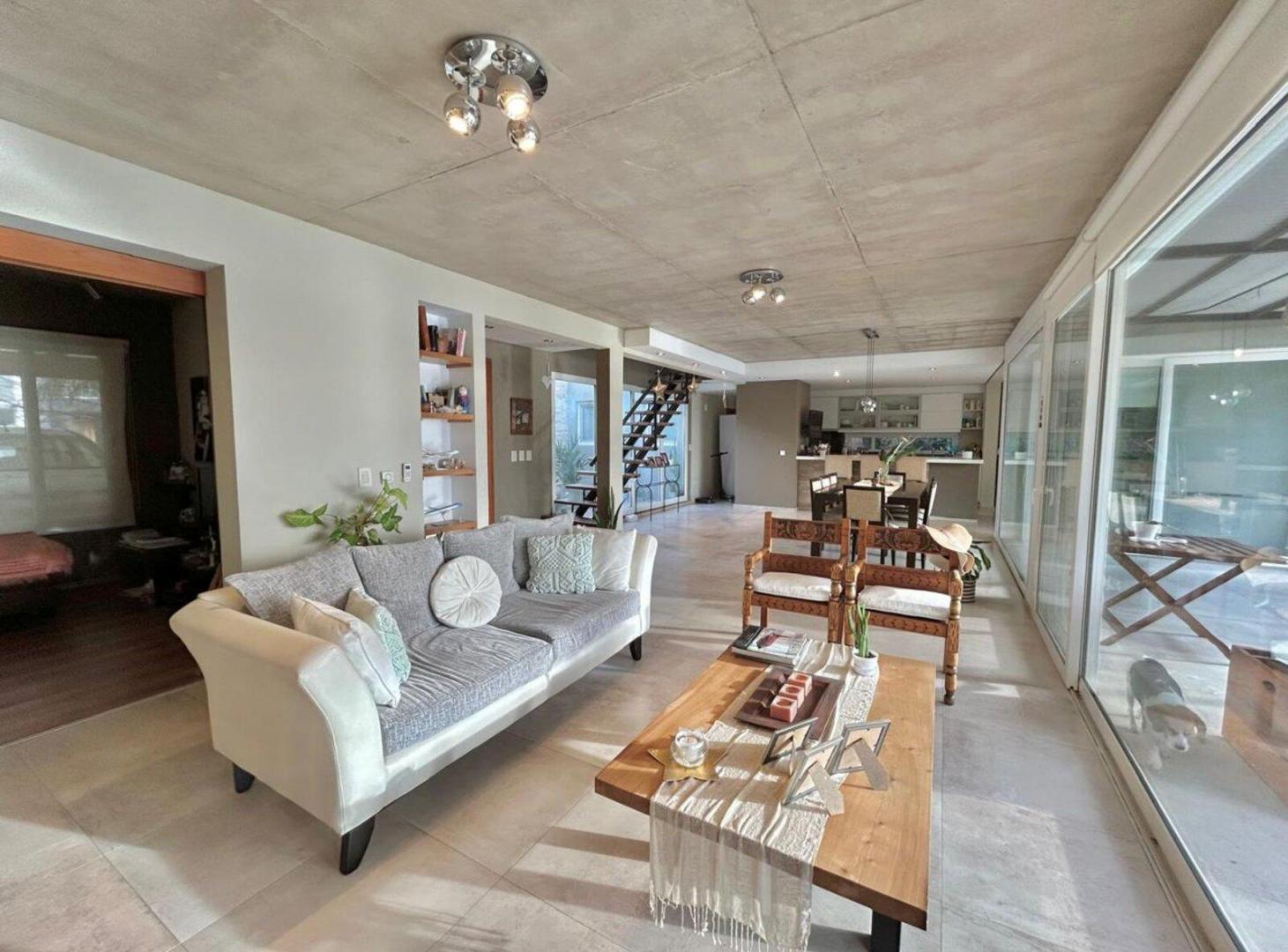 Foto de CASA VENTA 5 AMB EL CANTON PUERTO ESCOBAR LAGUNA, imagen 1