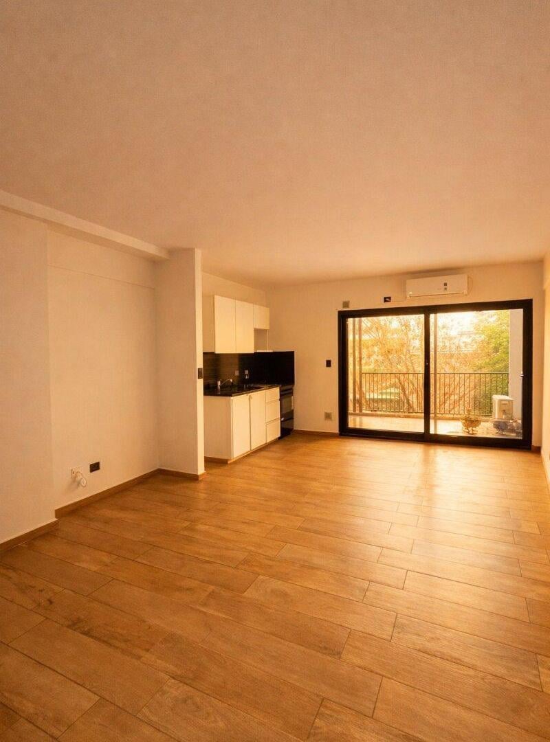Foto de VENTA | DEPTO MONOAMBIENTE | CABALLITO | BALCÓN AL FRENTE, imagen 3