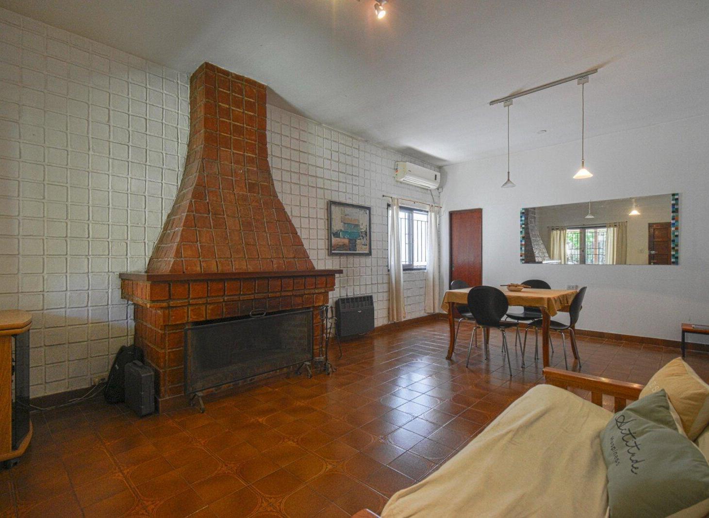 Foto de Casa 4 amb. con jardín, pileta y parrilla - Martínez, imagen 1
