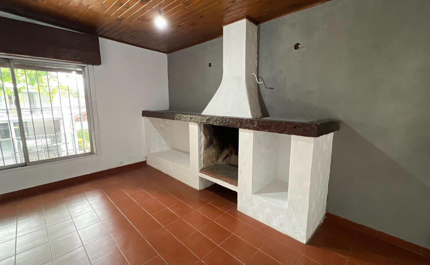 Foto de VENTA PH 3 AMB.CON PATIO V.BALLESTER S/EXPENSAS, imagen 1