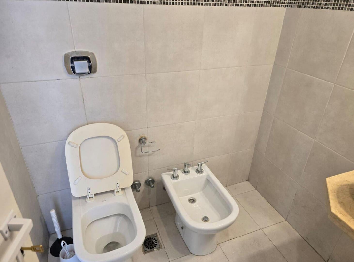 Foto de Venta monoambiente divisible en Parque Chacabuco, imagen 3