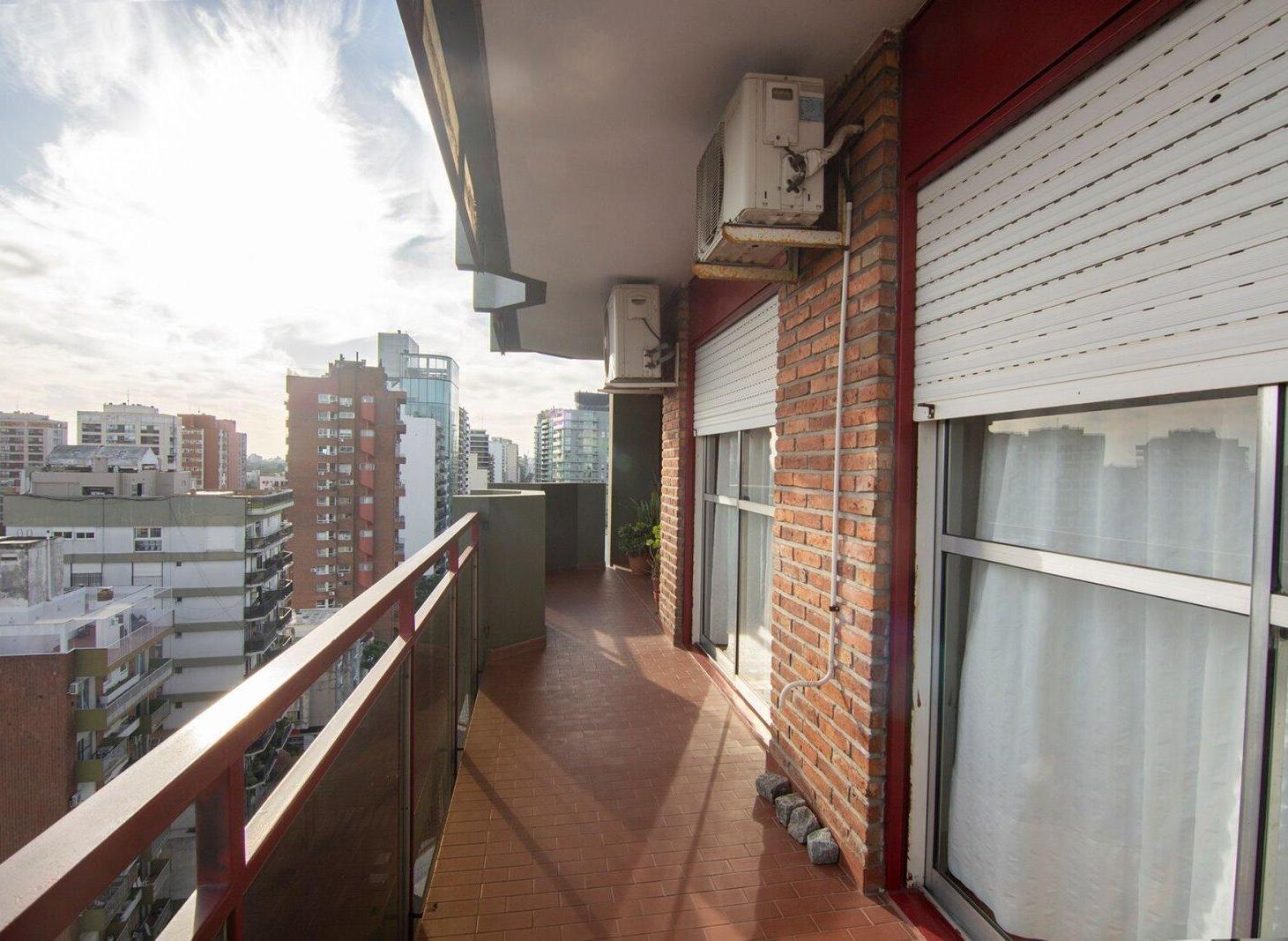 Foto de Luminoso 4 ambientes con escritorio y cochera, imagen 4