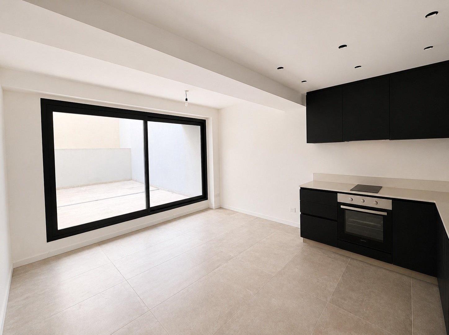 Foto de Venta departamento 2 ambientes con patio nuevo a estrenar Barrio Norte., imagen 1