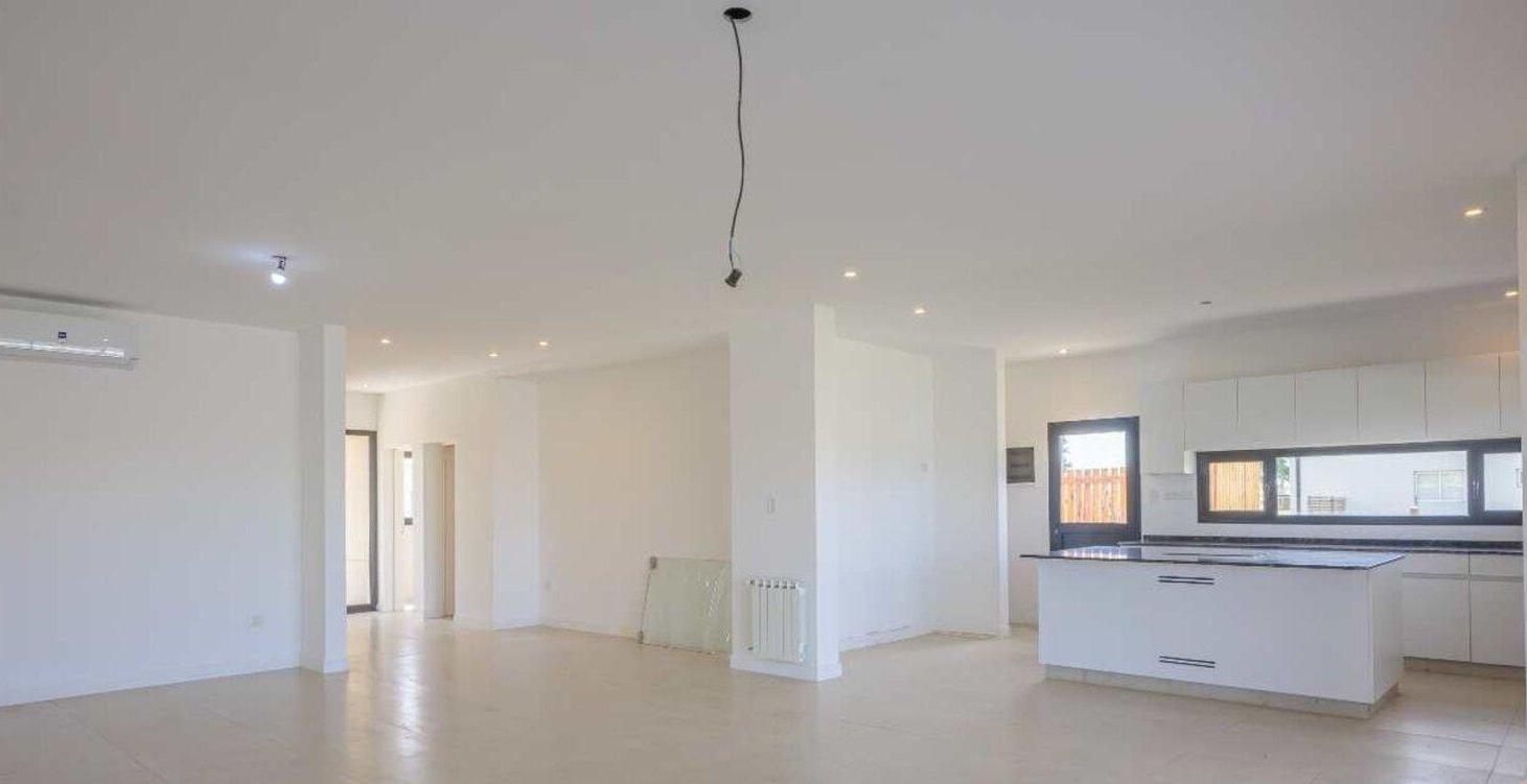 Foto de ALQUILER CASA LAGUNA BARRIO PRIVADO SAN SEBASTIAN, imagen 5