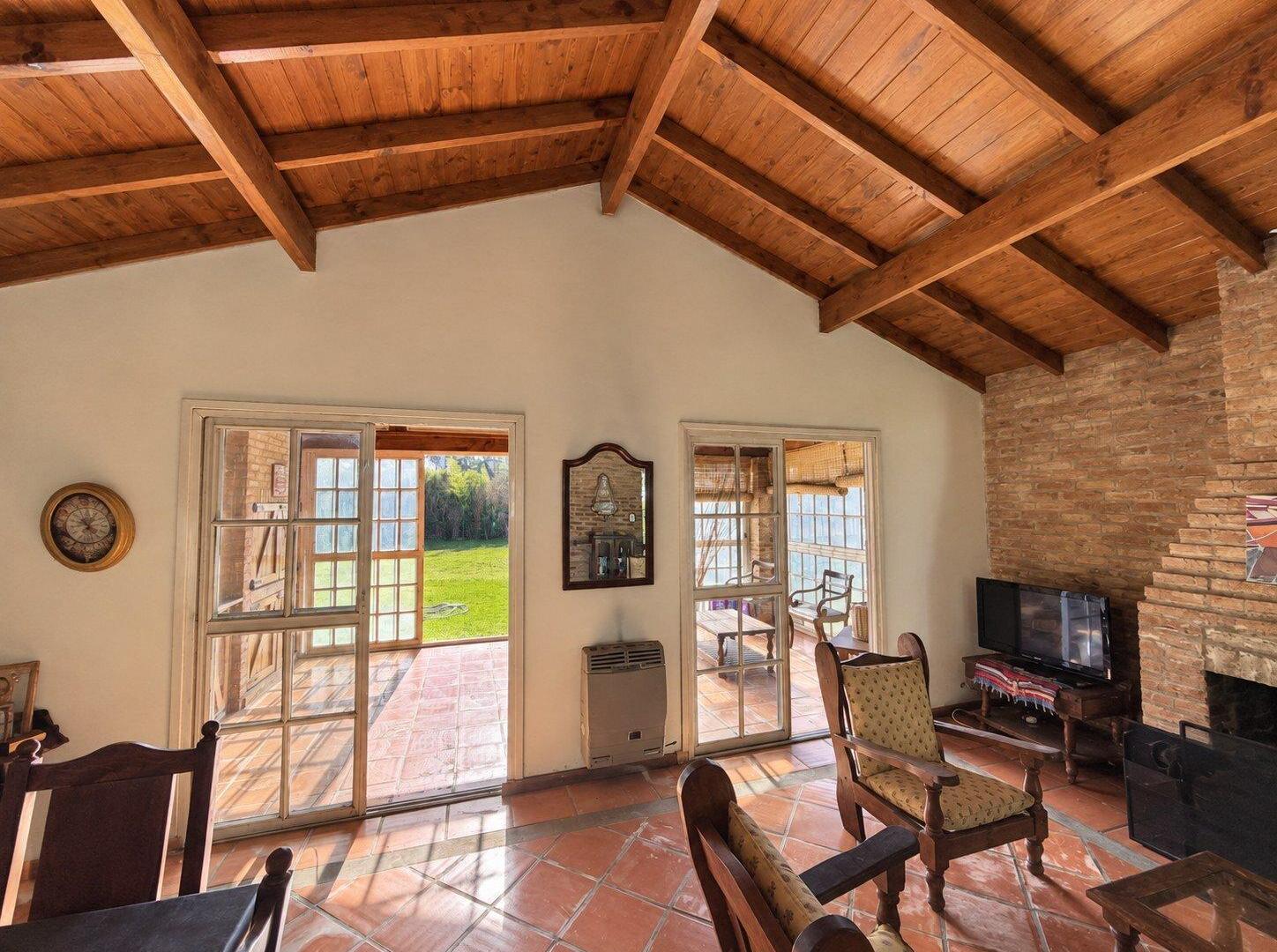 Foto de VENTA CASA - PILETA - CLUB DE CAMPO PUEYRREDÓN, imagen 4