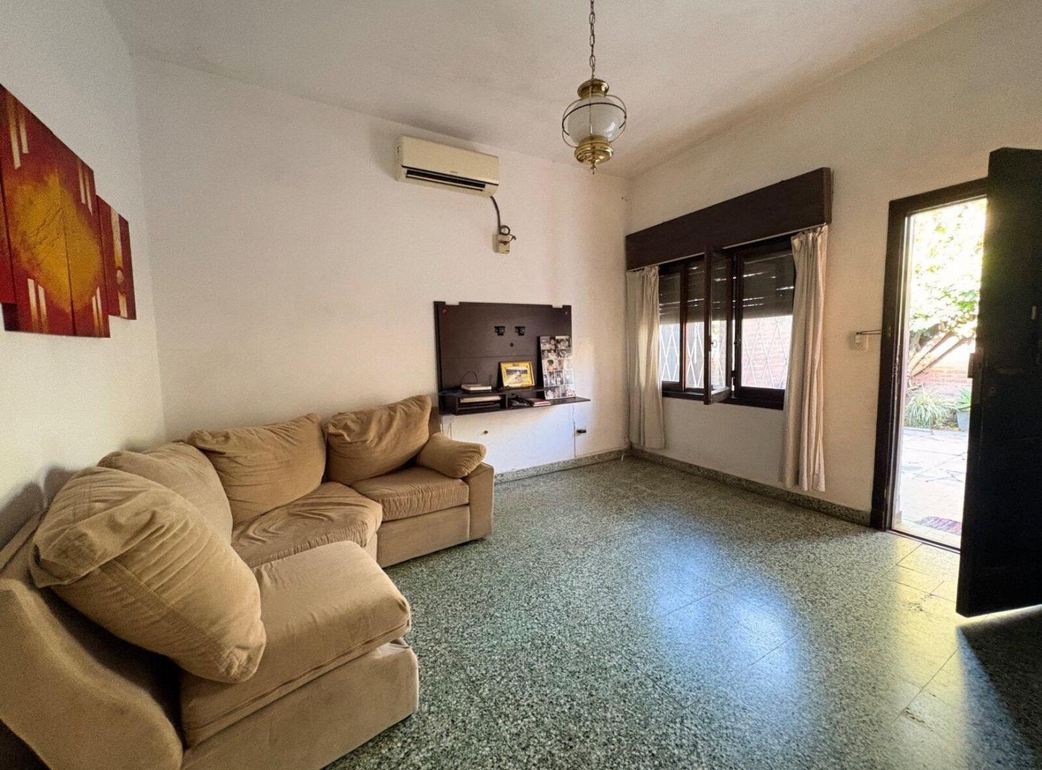 Foto de VENTA PH 3 AMB CON PATIO Y PARRILLA CENTRO SAN ANTONIO DE PADUA, imagen 2