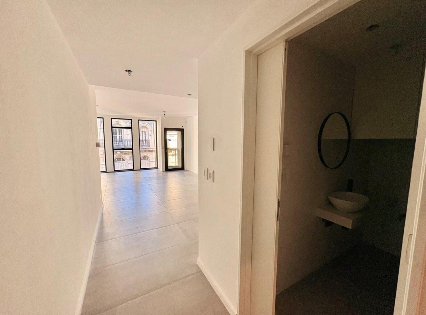 Foto de Venta departamento monoambiente amplio piso alto nuevo a estrenar, imagen 1