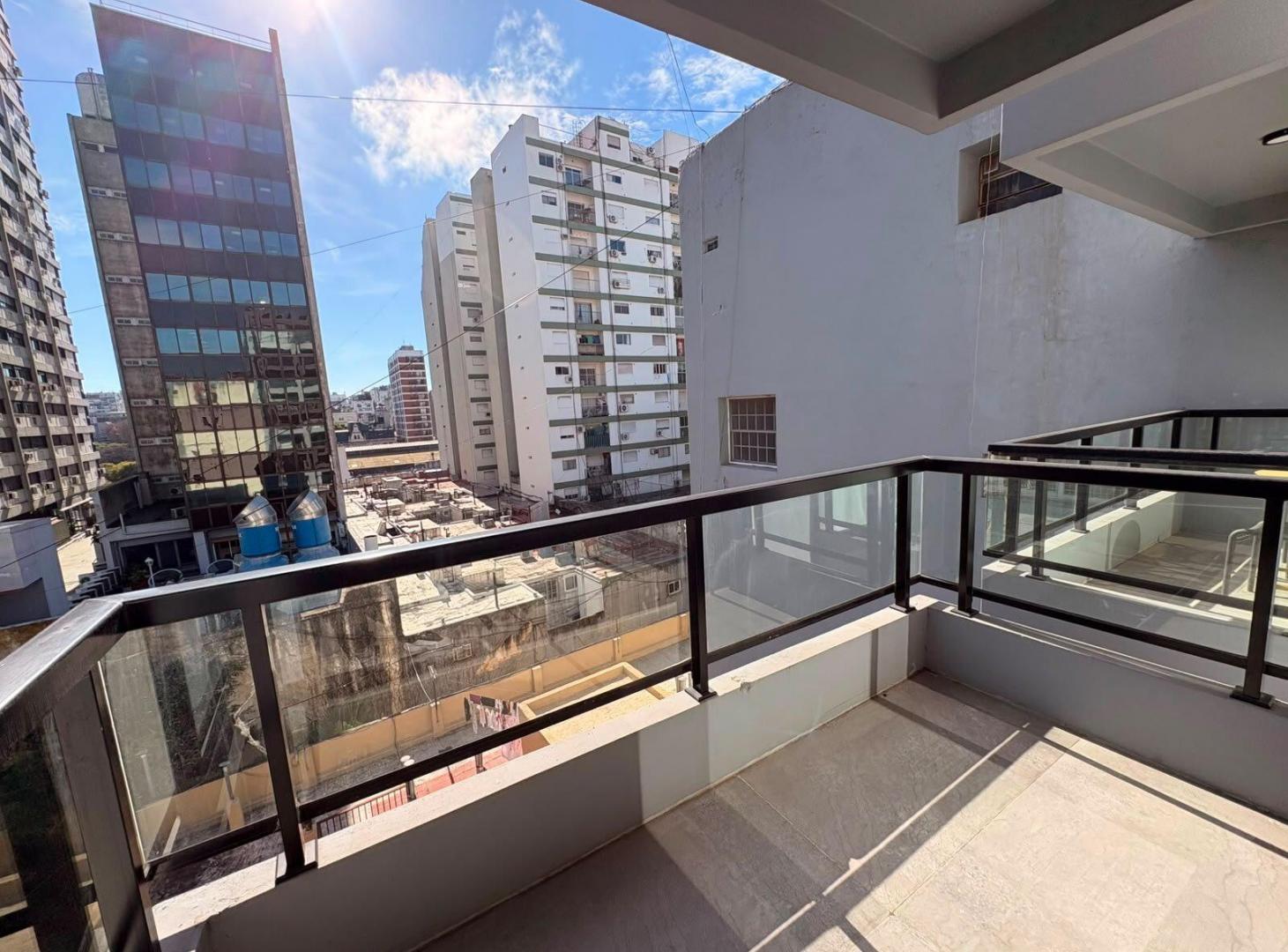 Foto de Venta departamento 2 ambientes piso alto nuevo a estrenar Barrio norte, imagen 3
