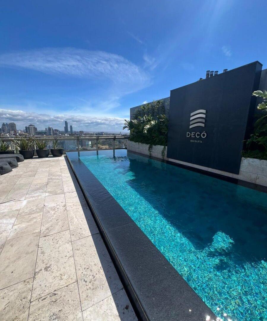 Foto de Venta Monoambiente Amplio con balcón terraza. Torre Deco Armani, imagen 1