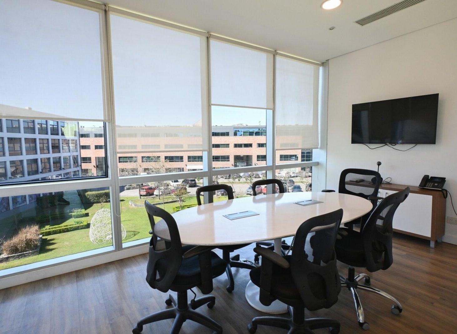 Foto de Oficina con renta en Office Park Panamericana - Ideal inversor, imagen 4