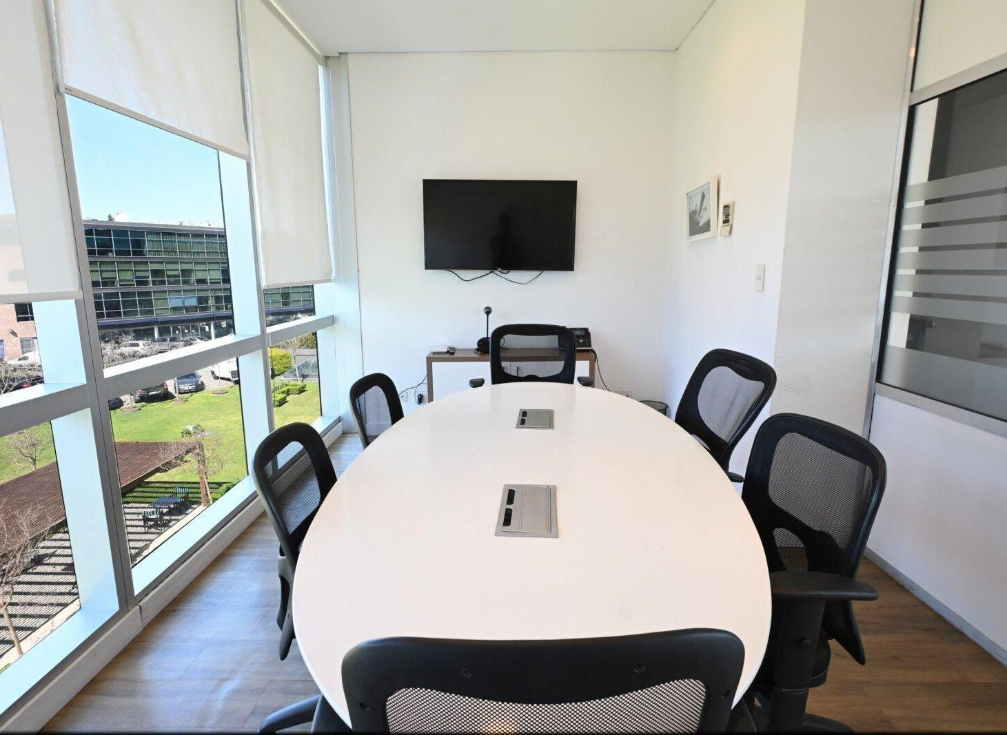 Foto de Oficina con renta en Office Park Panamericana - Ideal inversor, imagen 2