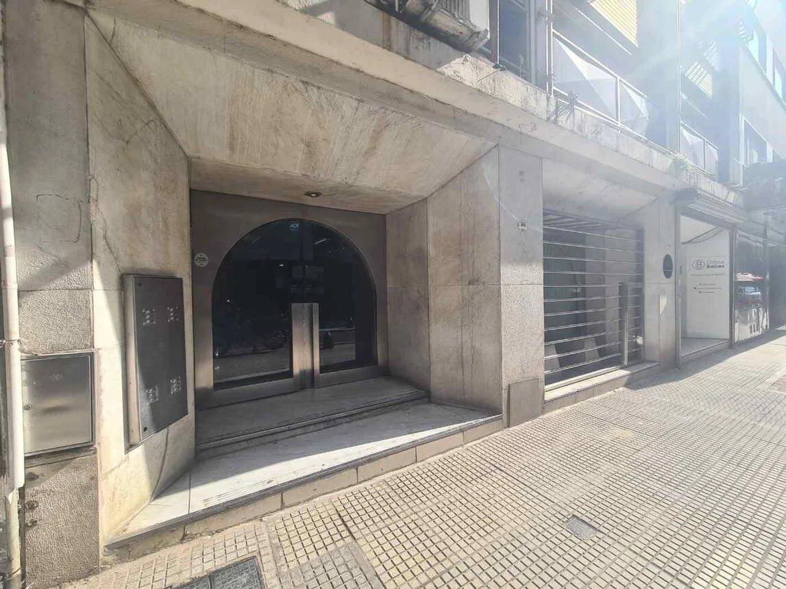 Foto de PISO COMPLETO DE 243 M² EN MICROCENTRO | IDEAL OFICINAS, CONSULTORIOS, imagen 3