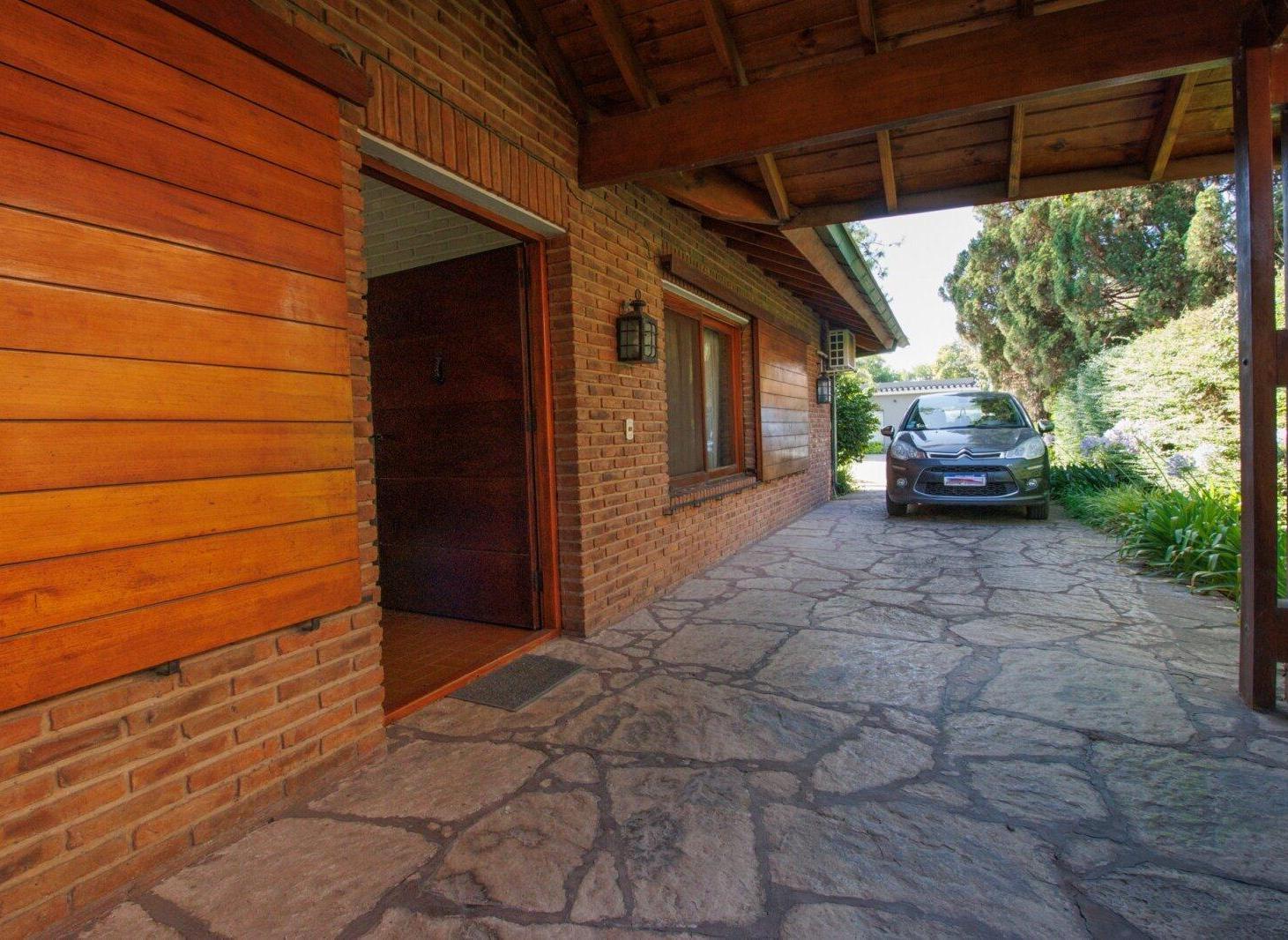 Foto de VENTA CASA 4 AMB. Maschwitz Club- Pileta-Parrilla, imagen 4