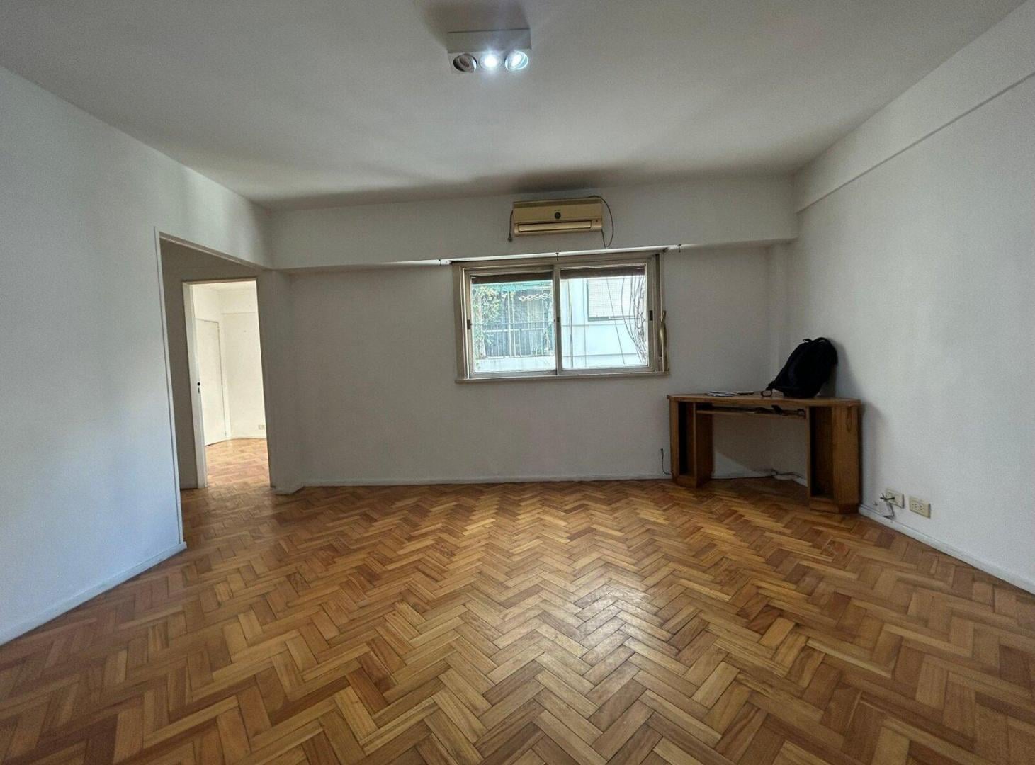 Foto de VENTA | Dto. 3 AMB | 63 m² | COCINA + LAVADERO | SUBTE A | CABALLITO, imagen 2