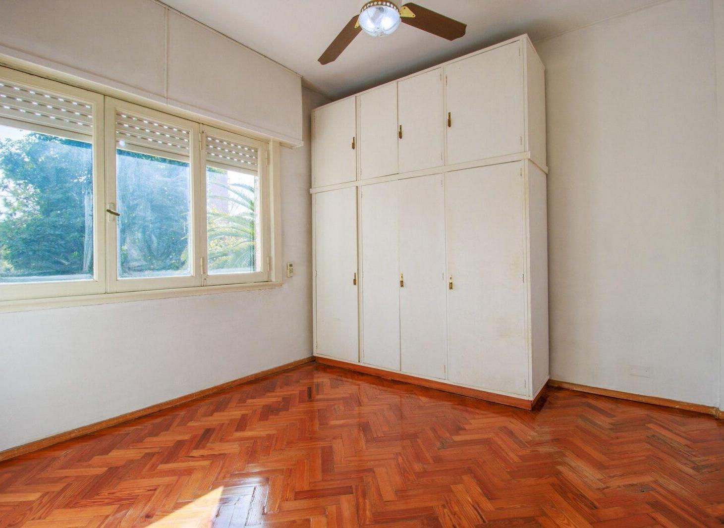 Foto de VENTA Departamento de 2 Ambientes en Olivos!, imagen 2