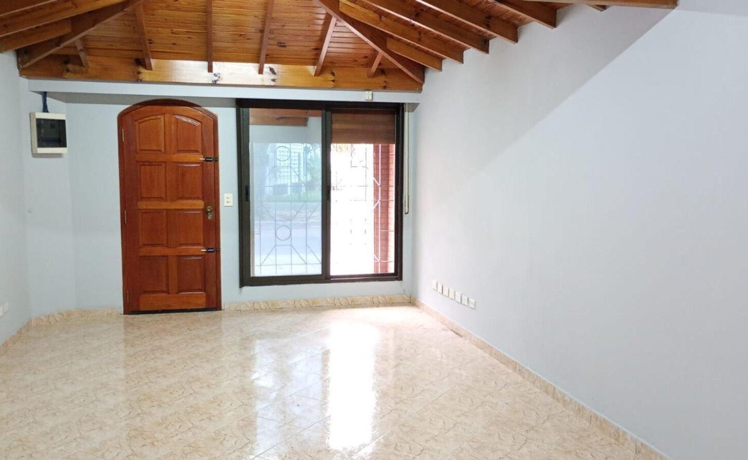 Foto de ALQUILER Excelente PH 3 Amb. con Patio en Martínez, imagen 1
