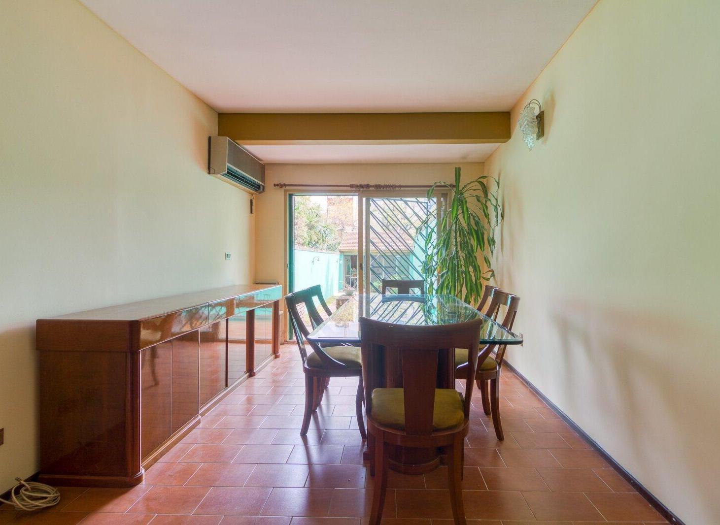 Foto de Casa Dúplex en Venta en Villa del Parque | 4 Dormitorios | Cochera |, imagen 3
