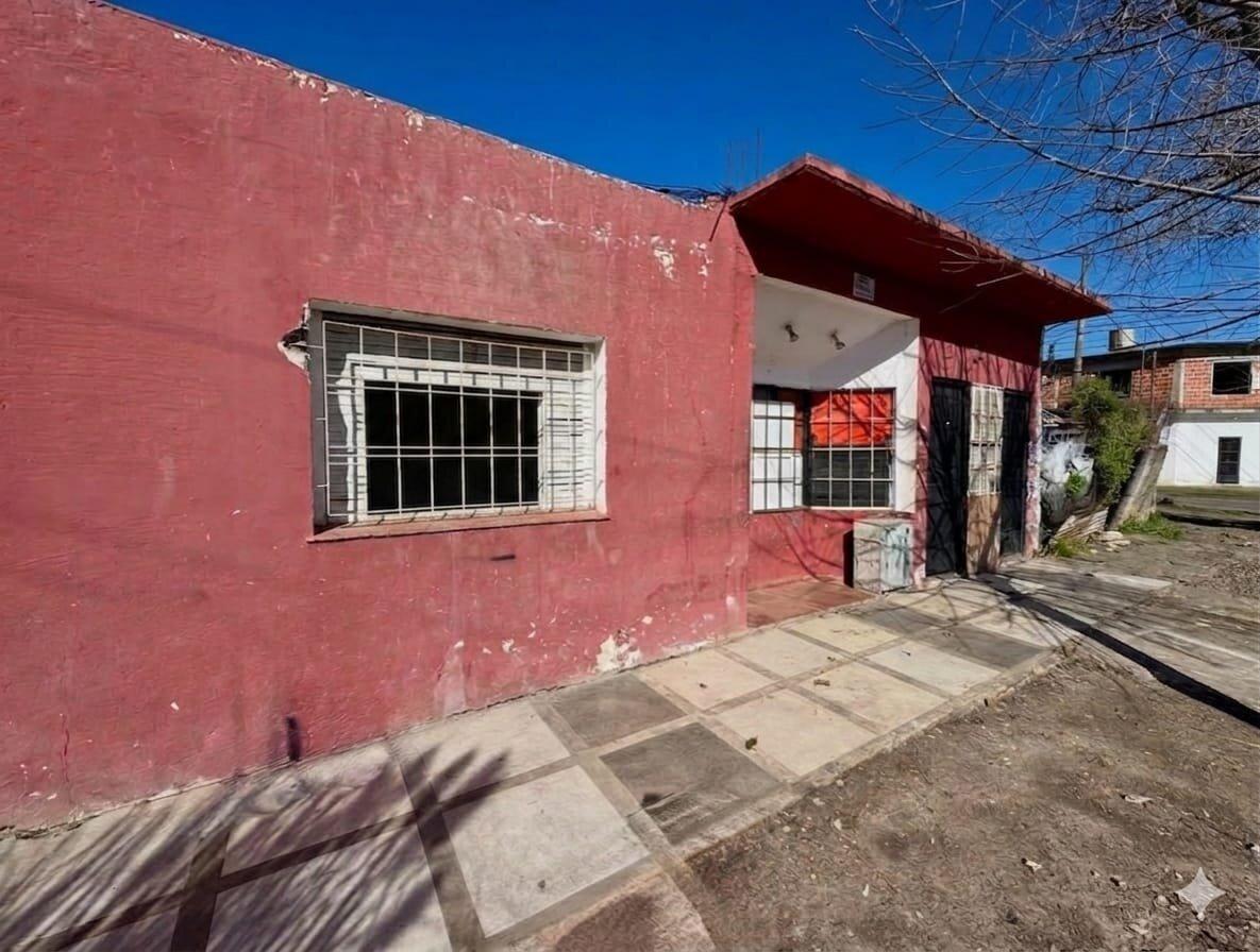 Foto de VENTA PH A REFACCIONAR EN MUY BUENA UBICACION LIBERTAD MERLO, imagen 2