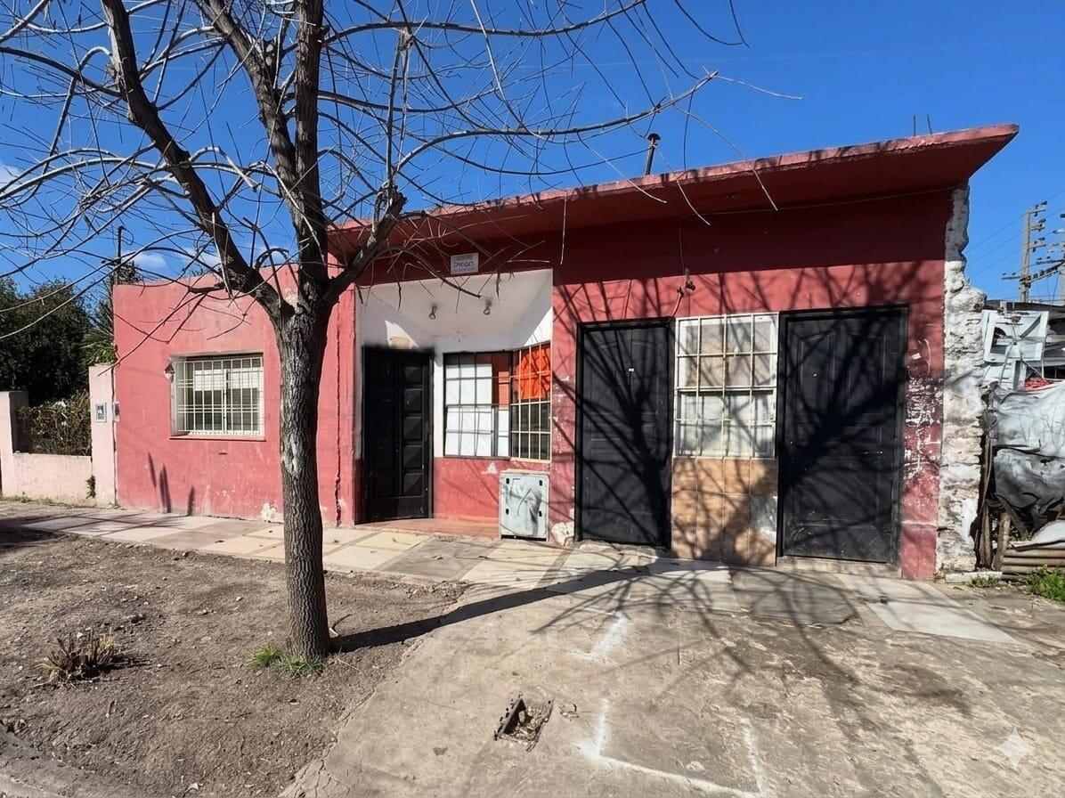Foto de VENTA PH A REFACCIONAR EN MUY BUENA UBICACION LIBERTAD MERLO, imagen 1