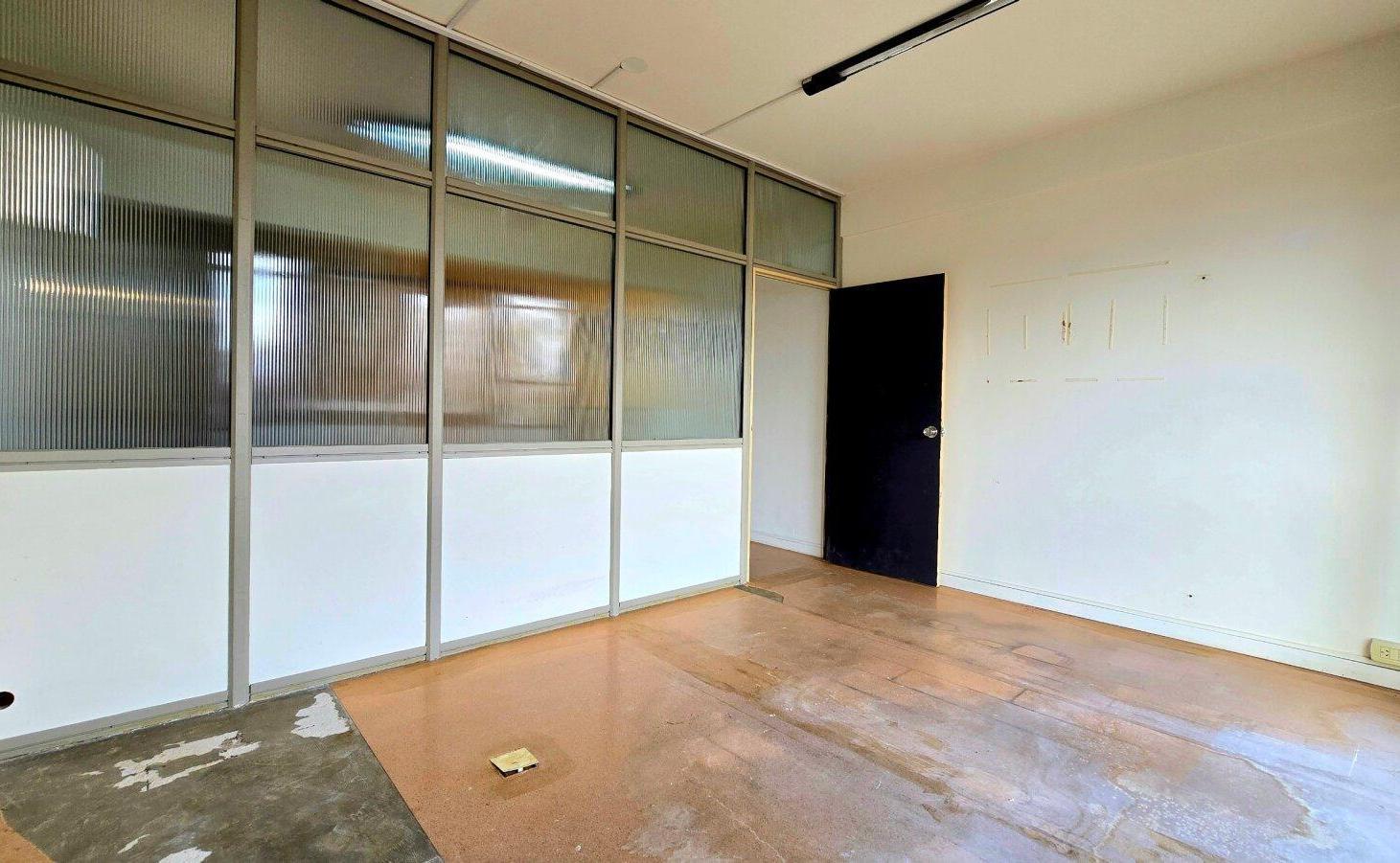 Foto de VENTA OFICINA OLIVOS LUMINOSO, imagen 4