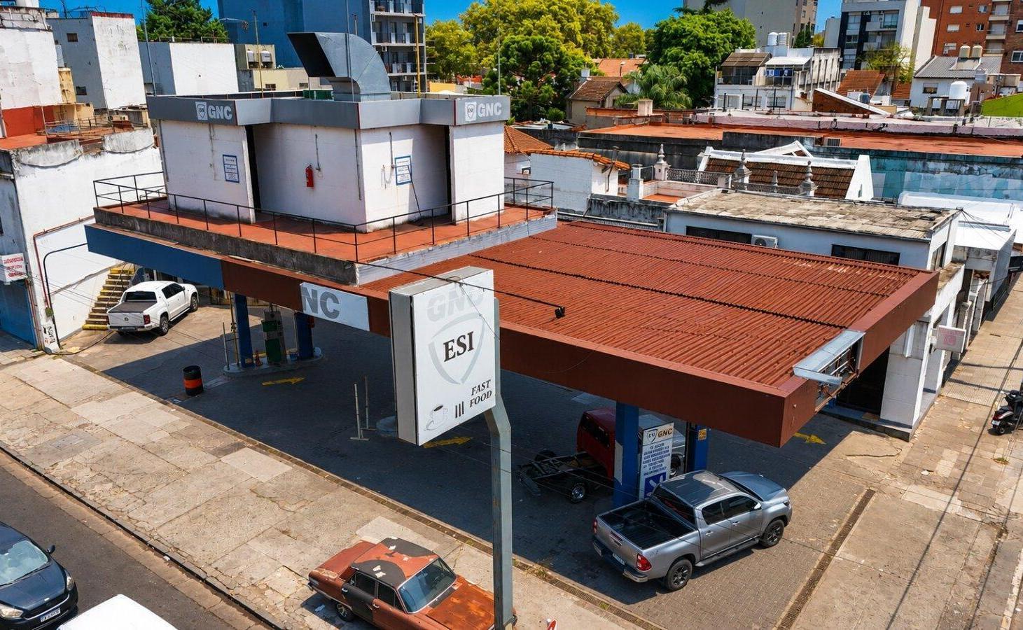 Foto de ESQUINA ESTRATÉGICA SOBRE AV. AMÉRICA – IDEAL ESTACIÓN DE SERVICIO /, imagen 3