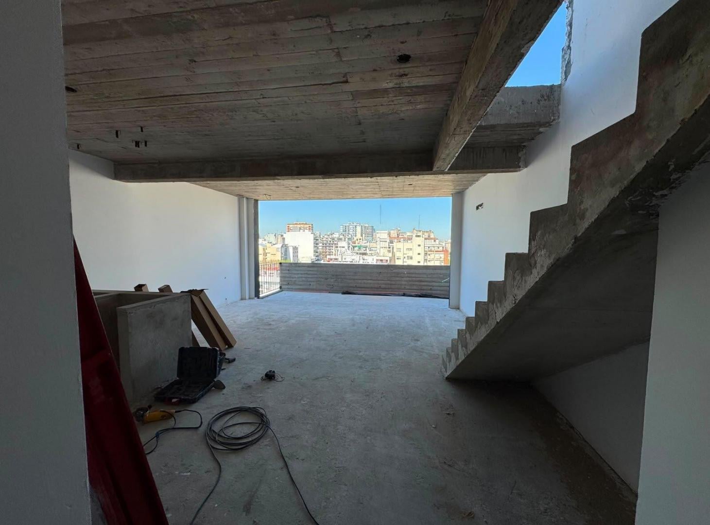 Foto de VENTA DEPARTAMENTO 4 AMBIENTES CON BALCON TERRAZA COLEGIALES, imagen 3